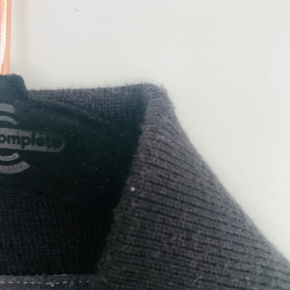 North face quilted bomber - Picture 7 of 9